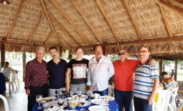 Confraternização de Uruaçu 01/02