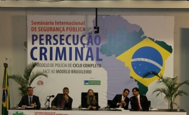 Debatedores defendem poder de investigação para a PRF e PMs