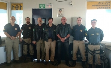 Diretores do SinPRF-GO visitam UOPs de Goiânia