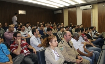 Em reunião, PRFs tiram dúvidas sobre os desdobramentos da aposentadoria policial