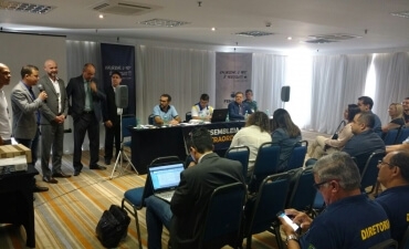 Representantes da FSF-GO participam de AGE na FenaPRF