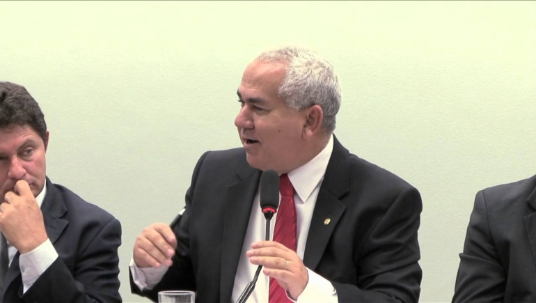 A fala do Deputado Policarpo, logo após Renato FENAPRF